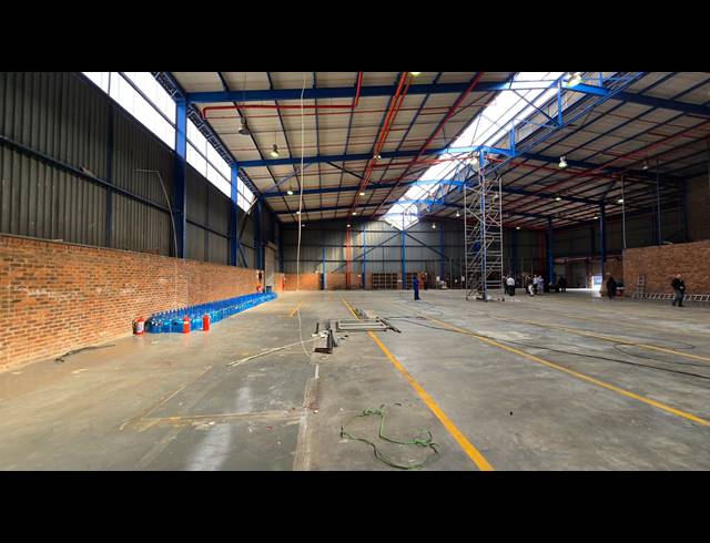2,594M² WAREHOUSE TO LET IN SPARTAN